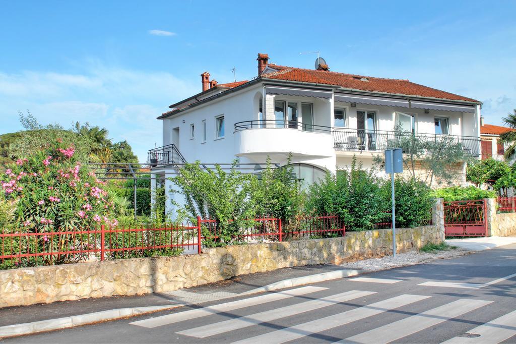 Apartments Nebuloza Rovinj Ngoại thất bức ảnh