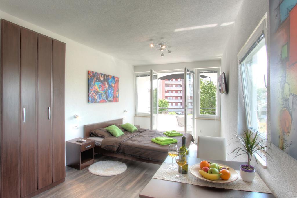 Apartments Nebuloza Rovinj Ngoại thất bức ảnh