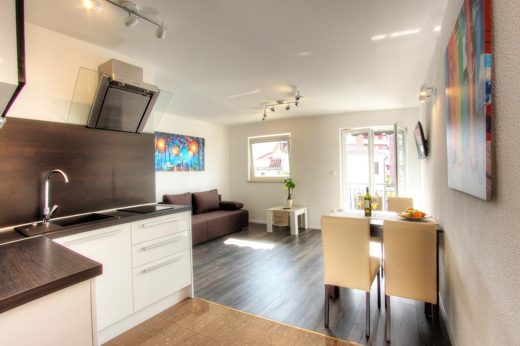 Apartments Nebuloza Rovinj Ngoại thất bức ảnh